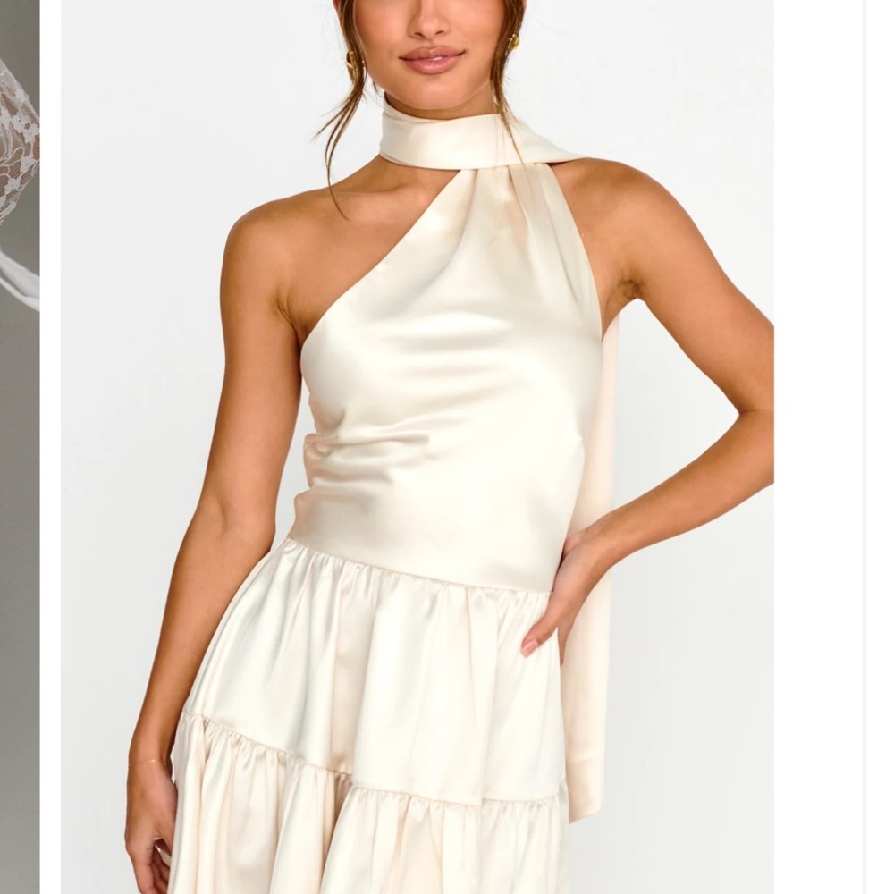 Selfie Leslie Cream One-Shoulder Mini Dress